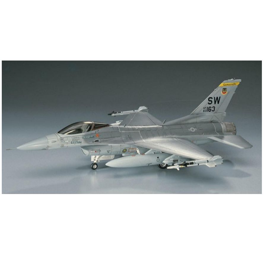 HASEGAWA HA00232 1/72 F-16C Fi - Model Kit Hasegawa review and price